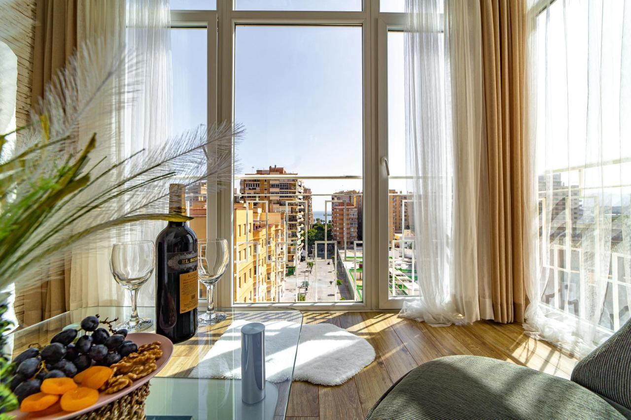 Perla De Malagueta Apartment Malaga Exterior photo